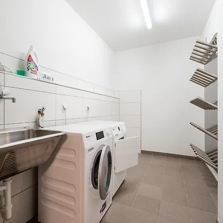In Near Lift, Cleaning Included Holiday home