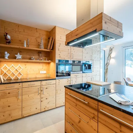 Holiday home In Near Lift, Cleaning Included